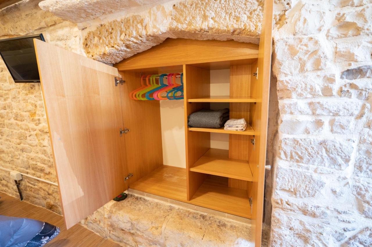 Piccola Pietra Bianca Hotell Giovinazzo Exteriör bild