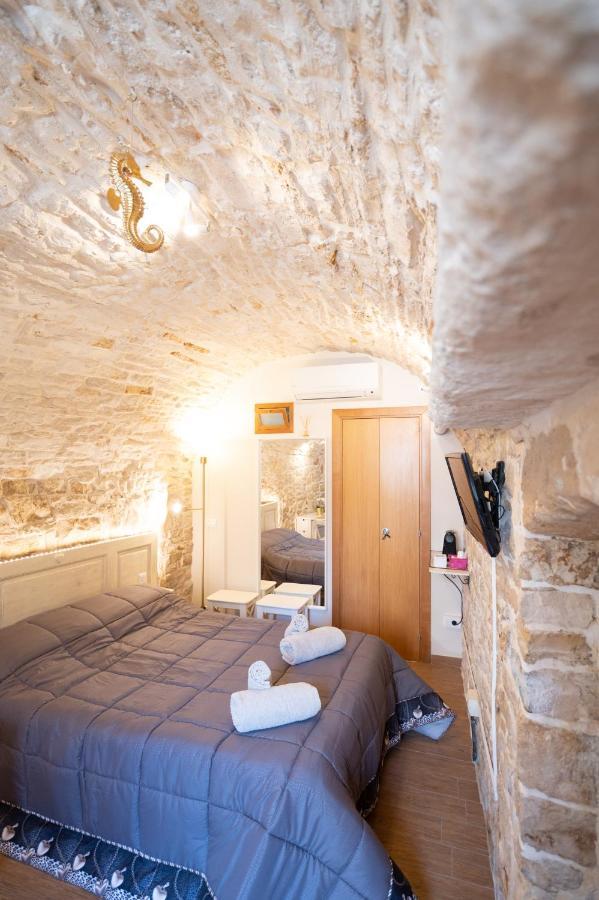 Piccola Pietra Bianca Hotell Giovinazzo Exteriör bild
