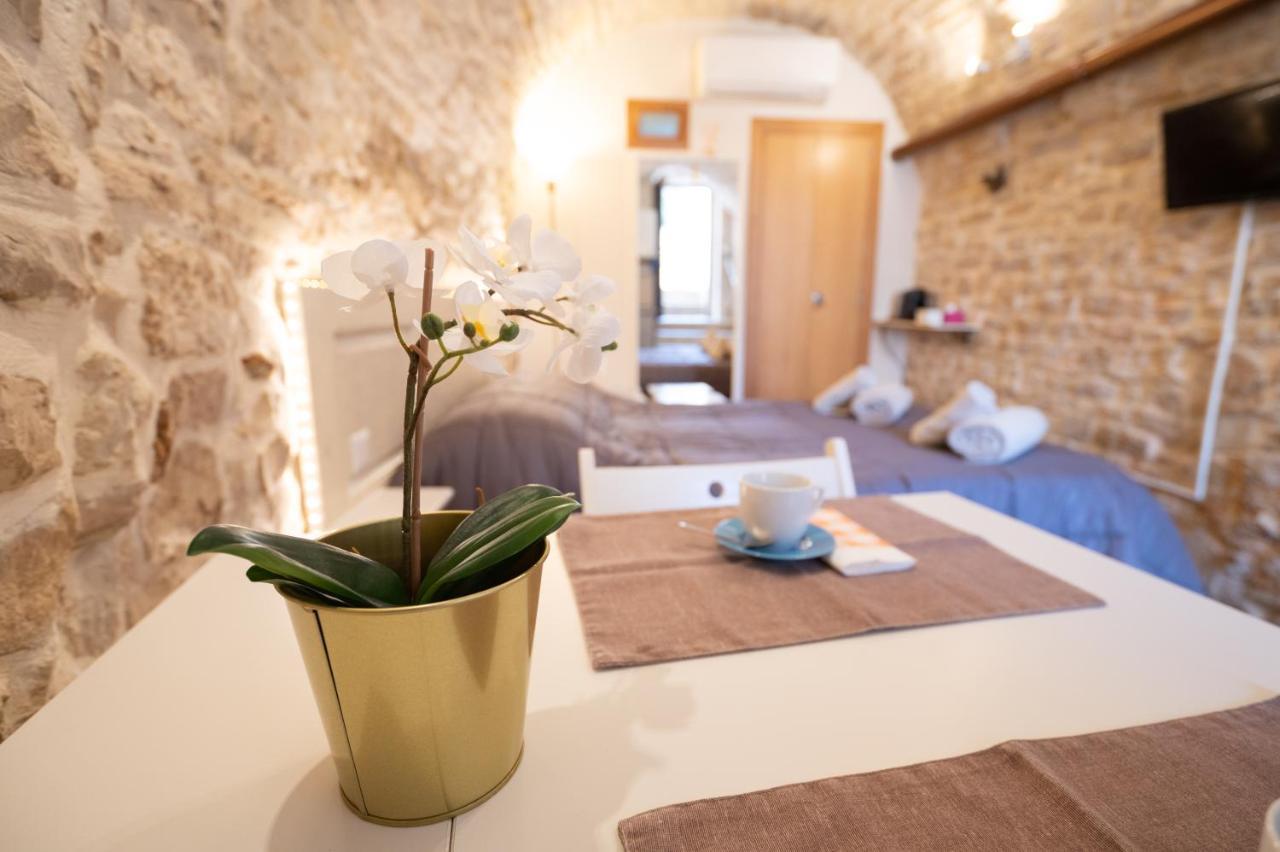 Piccola Pietra Bianca Hotell Giovinazzo Exteriör bild